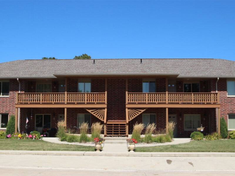 1809 E ELM ST - 1